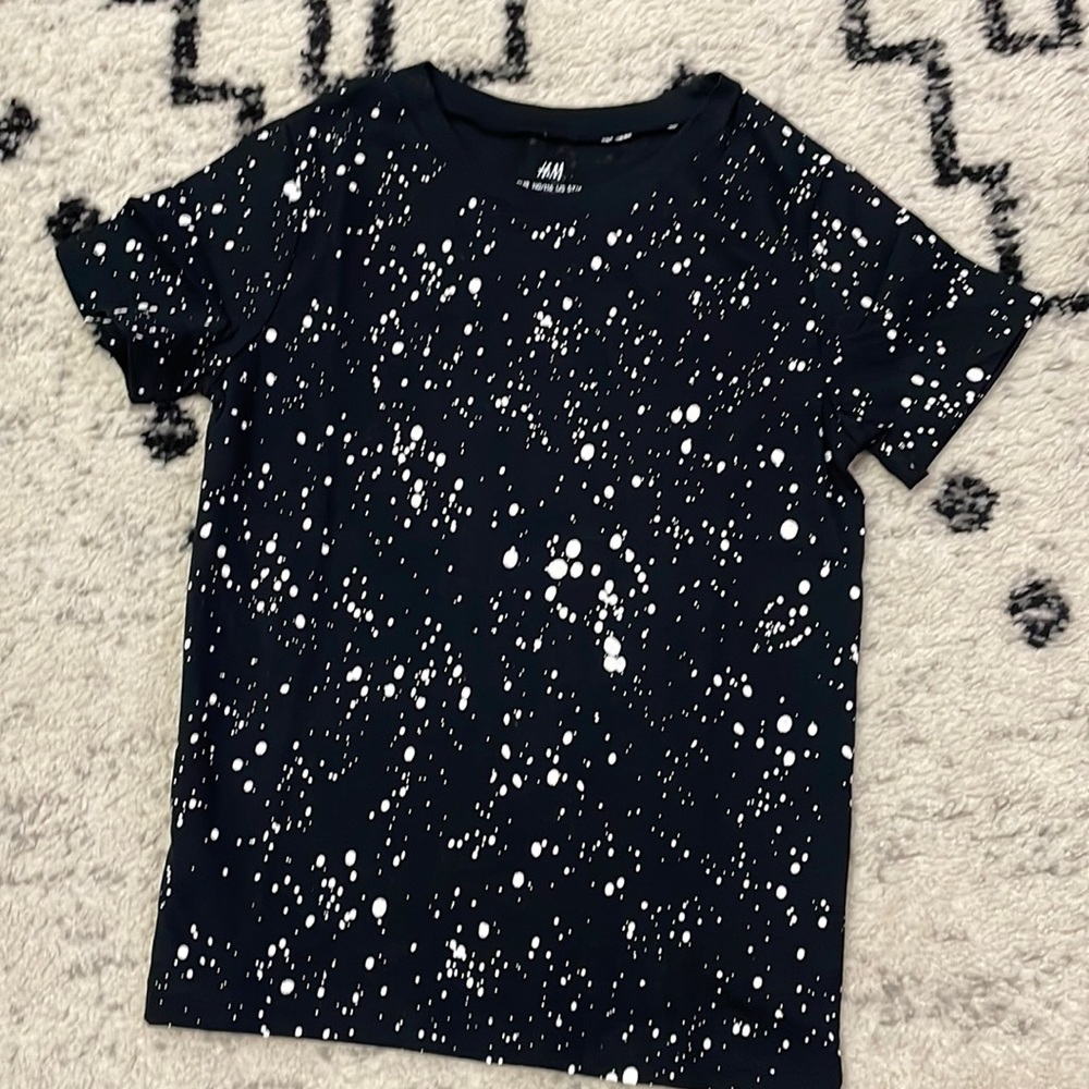 H&M boys Tshirt